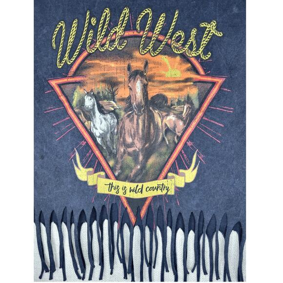 American Highway Wild West Crop Fringe Graphic T - Picture 4 of 7